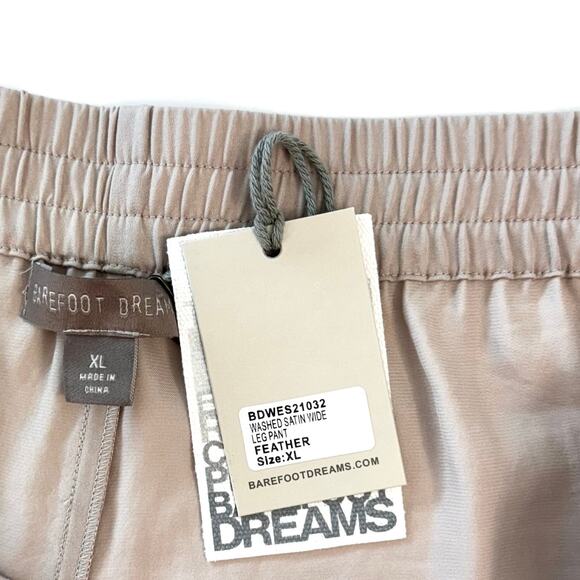 Barefoot Dreams Washed Satin Wide Leg Pants Feather Size XL NWT - Picture 9 of 10